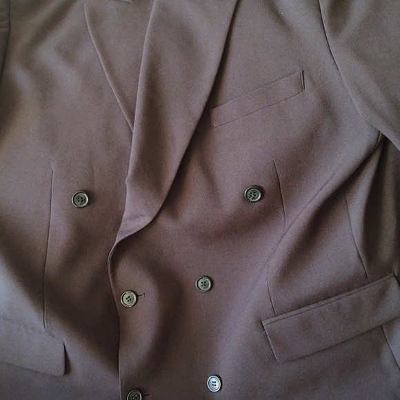 Mens suit - Picture 3 of 9